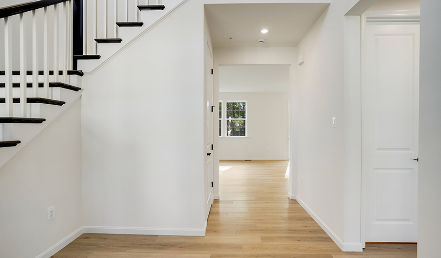 Entry of the Presley floor plan
