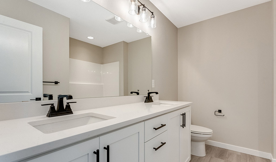Bathroom of the Ironwood1 floor plan