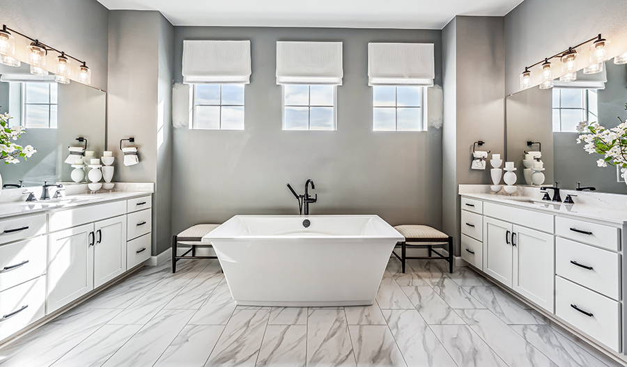 Bathroom of the Pinecrest floor plan