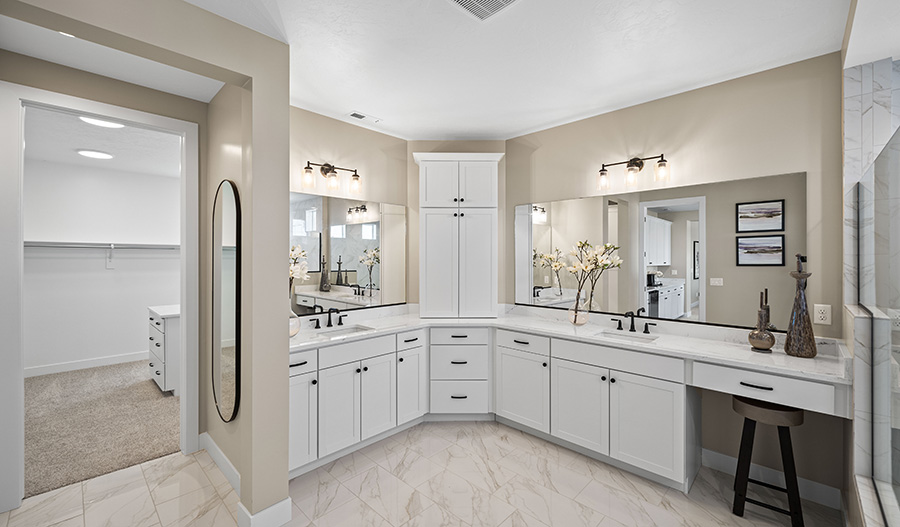 Bathroom of the Harmon floor plan
