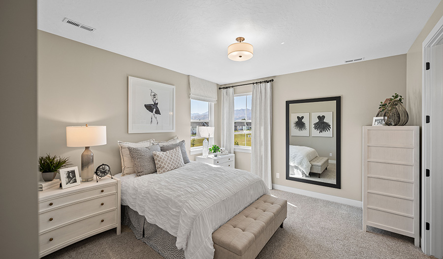 Bedroom of the Harmon floor plan