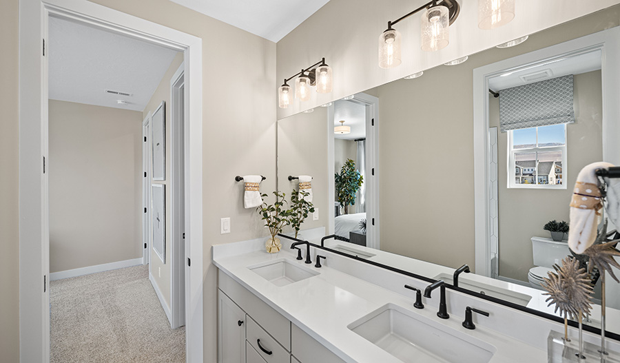 Bathroom of the Harmon floor plan