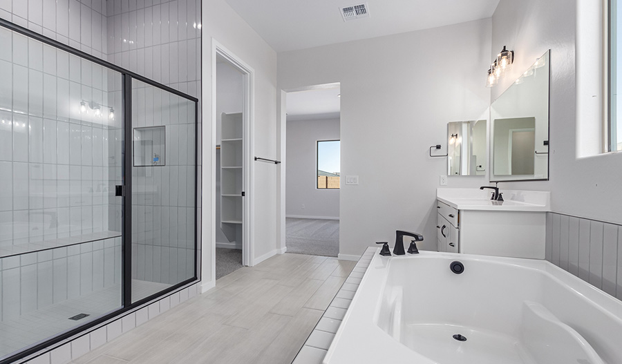 Bathroom of the Pinecrest floor plan