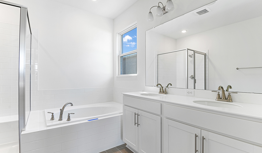 Bathroom of the Slate floor plan