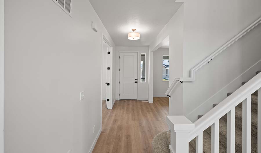 Entry of the Daniela floor plan
