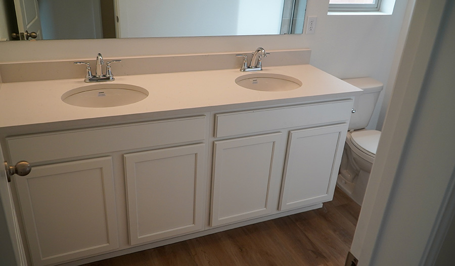 Bathroom of the Alexandrite floor plan