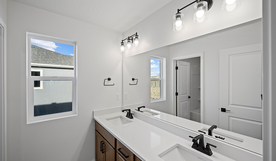 Bathroom of the Yorktown floor plan